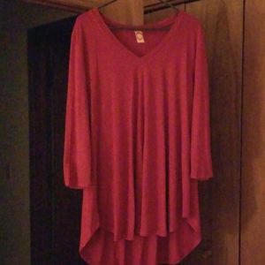 Wine tunic style v neck flowy top